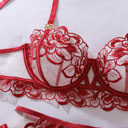 Femme Fatale Floral Lace Set